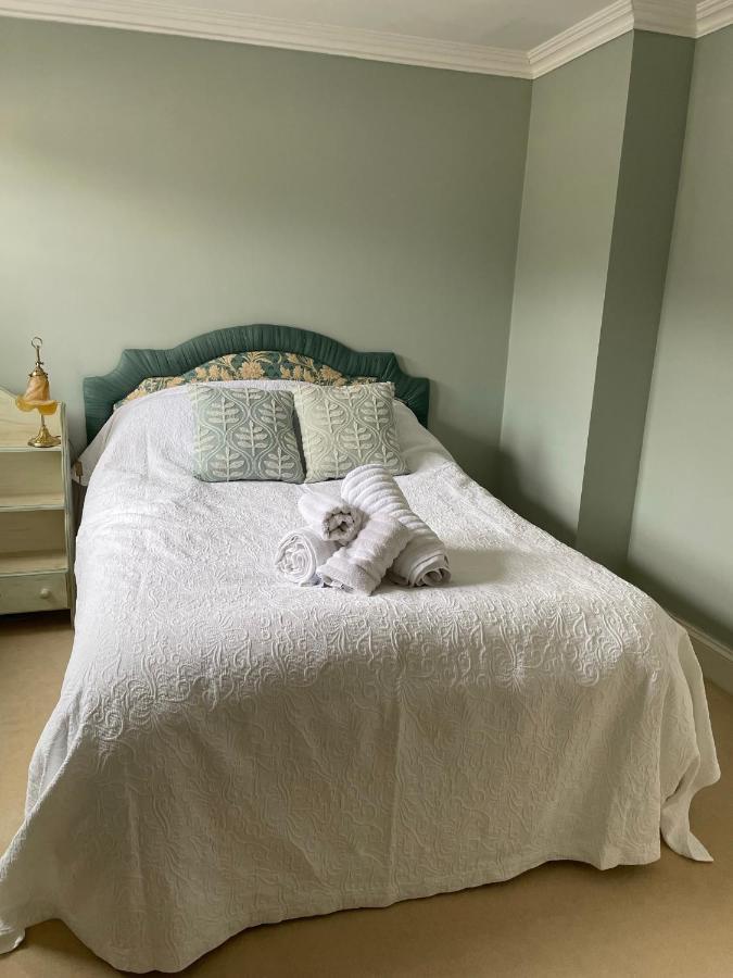 Circus Mews Townhouse:2 Beds:2 En-Suite Baths:Parking:City Centre:Quiet Area المظهر الخارجي الصورة