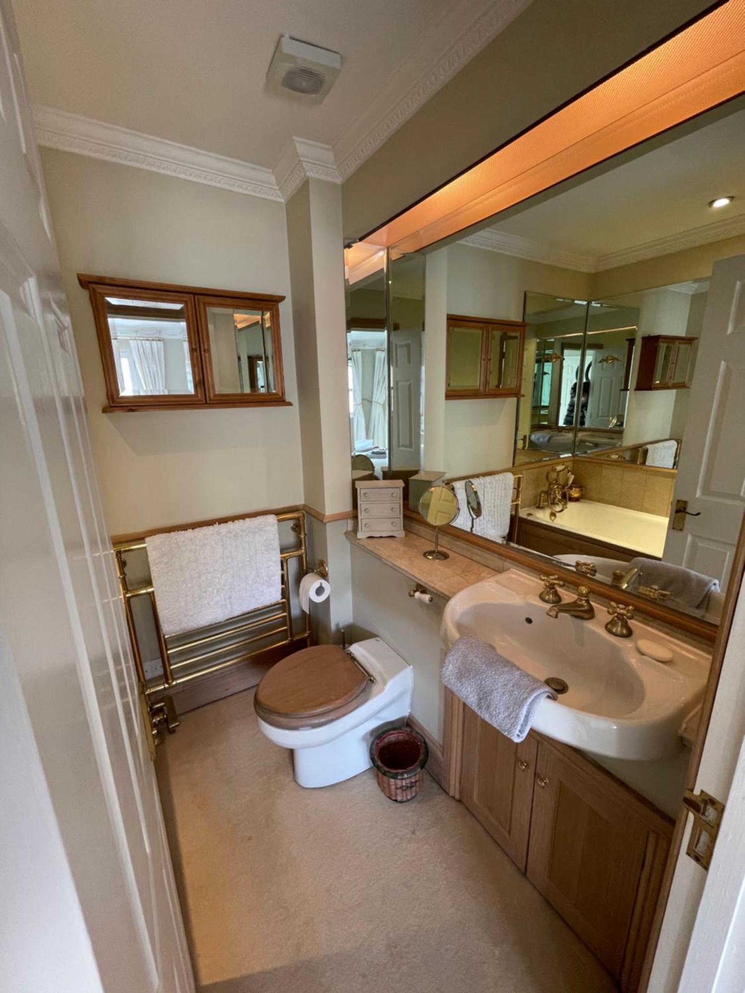 Circus Mews Townhouse:2 Beds:2 En-Suite Baths:Parking:City Centre:Quiet Area المظهر الخارجي الصورة